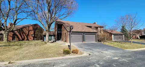 4 Brookwood Lane, Dearborn, MI 48120