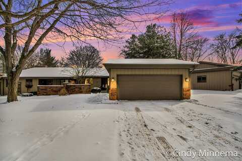 6276 Tahoe Lane SE, Grand Rapids, MI 49546