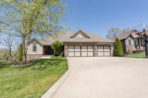 355 W Monarchwood Drive, Nixa, MO 65714