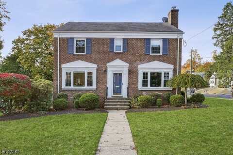 22 Club Blvd., West Orange, NJ 07052