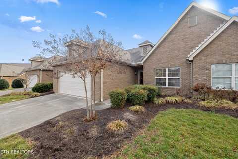 593 Glenview Circle, Lenoir City, TN 37771