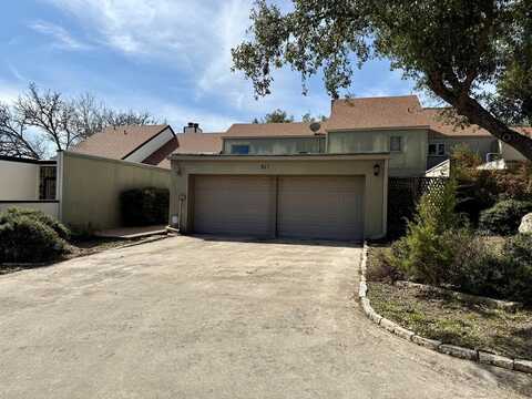 511 Fairway Dr, Kerrville, TX 78028