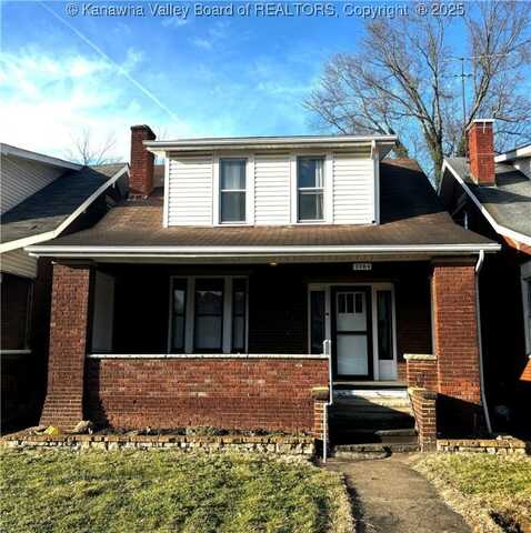 2204 9th Avenue, Huntington, WV 25703