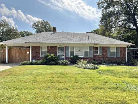 1694 S WHITE STATION, Memphis, TN 38117