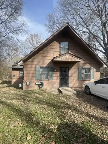 210 GILLESPIE, Covington, TN 38019