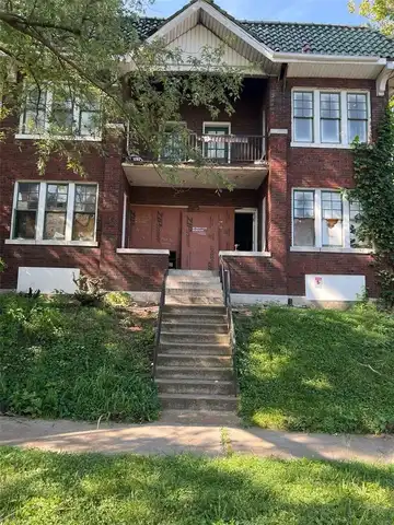 226 Bellerive Boulevard, Saint Louis, MO 63111