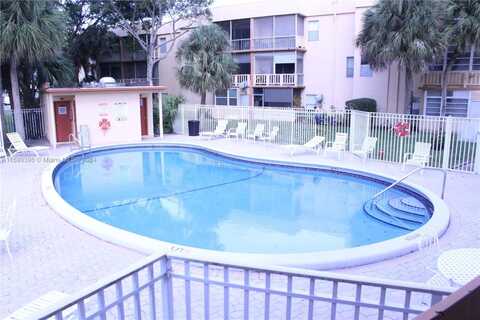 8400 Lagos De Campo Blvd, Tamarac, FL 33321