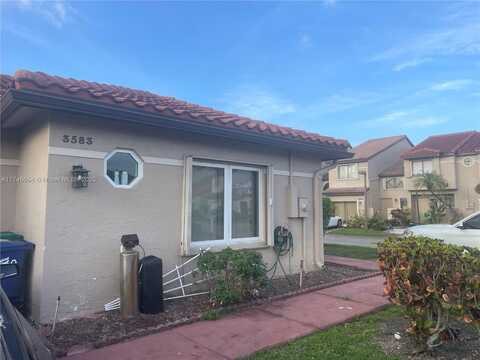 undefined, Lauderhill, FL 33319