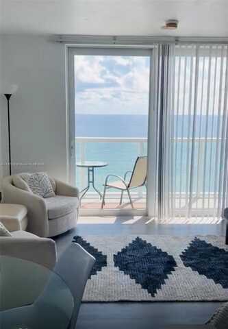 19201 Collins Ave, Sunny Isles Beach, FL 33160