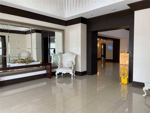 16485 Collins Ave, Sunny Isles Beach, FL 33160