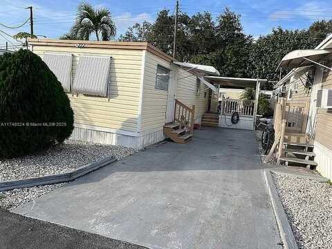 2980 NW 79th St, Miami, FL 33147