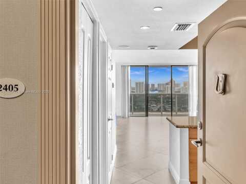 3675 N Country Club Dr, Aventura, FL 33180