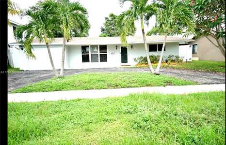 4721 W Park Rd, Hollywood, FL 33021