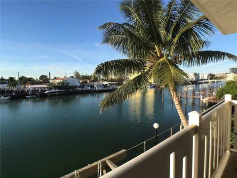7900 Tatum Waterway Dr, Miami Beach, FL 33141