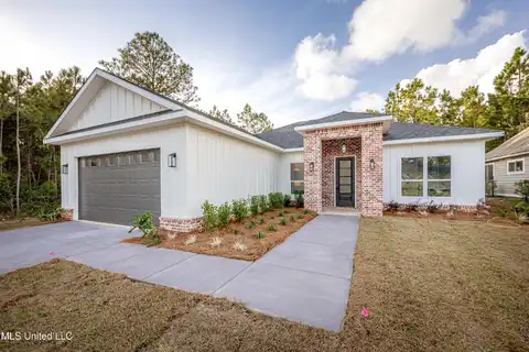 4206 Cobblestone Lane, Gautier, MS 39553