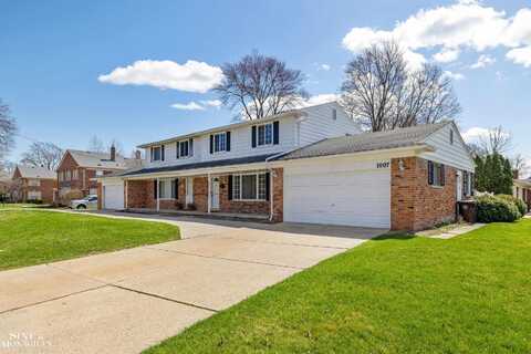 1007 Vernier, Grosse Pointe Woods, MI 48236