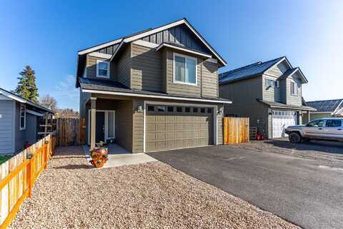845 SE 5th Street, Prineville, OR 97754