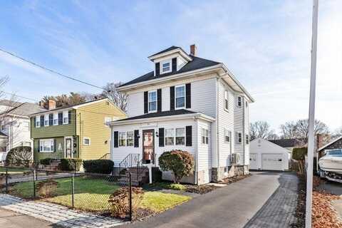 86 Standish St, Weymouth, MA 02191