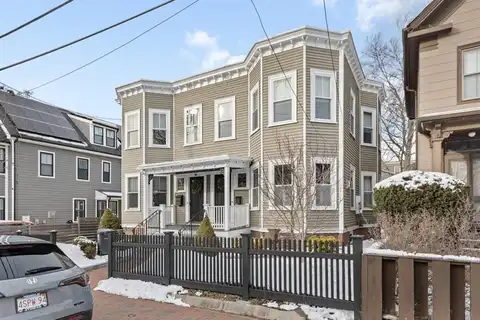 41 Hubbard Ave, Cambridge, MA 02140