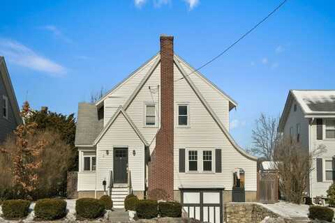 272 Sea St, Quincy, MA 02169