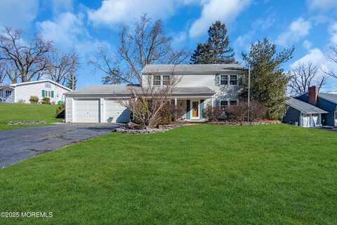 18 Irongate Lane, Matawan, NJ 07747