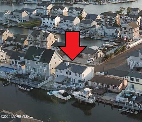 366 Fort Meyers Court, Lavallette, NJ 08735