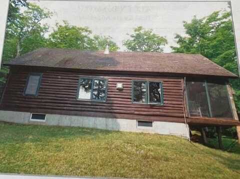 45 Dickson Road, Carrying Place Town Twp, ME 04961