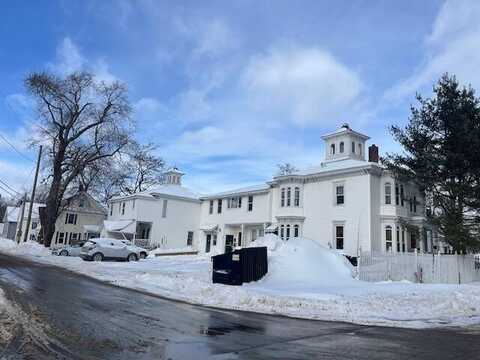 57 High Street, Fairfield, ME 04937