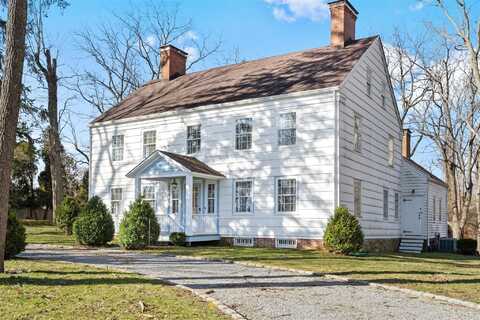 208 N Country Road, Miller Place, NY 11764