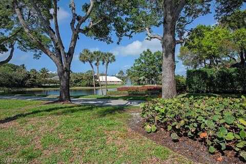 853 Tanbark, NAPLES, FL 34108