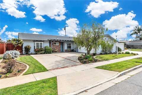 2802 Loreto Avenue, Costa Mesa, CA 92626