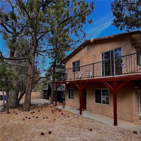 745 Sunset Lane, Sugarloaf, CA 92386