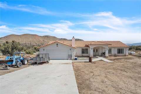 6513 Monte Vista Road, Phelan, CA 92371