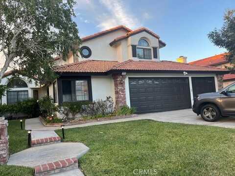 3135 Dolomite Ave, Palmdale, CA 93550