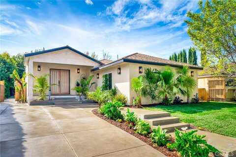 22120 Costanso Street, Woodland Hills, CA 91364