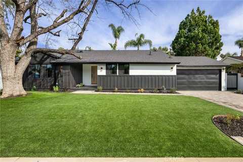 5012 Mammoth Avenue, Sherman Oaks, CA 91423