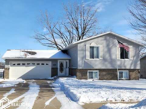 1104 S 15th Street, Clear Lake, IA 50428