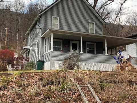 40 W School Street, Galeton, PA 16922