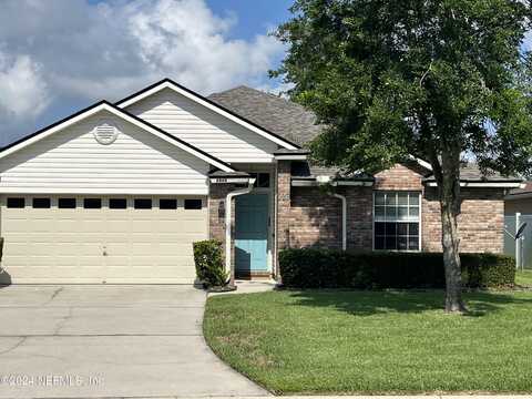 2860 CROSS CREEK Drive, Green Cove Springs, FL 32043