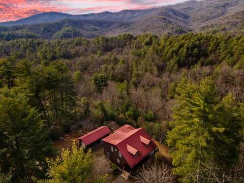 636 Granite Drive, Hayesville, NC 28904