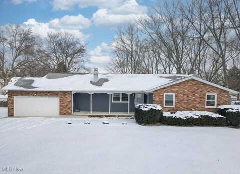 517 Deborah Drive, New Franklin, OH 44319