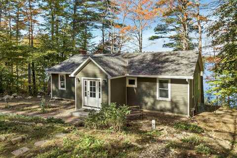 228 McManus Road, Wolfeboro, NH 03894