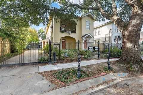 7004 PRITCHARD Place, New Orleans, LA 70125