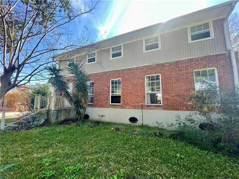 5245 MACARTHUR Boulevard, New Orleans, LA 70131