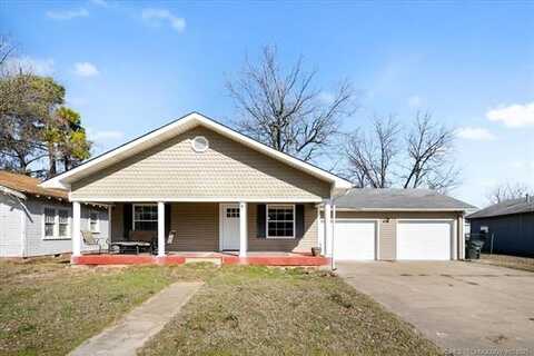 1225 W 5th Street, Okmulgee, OK 74447