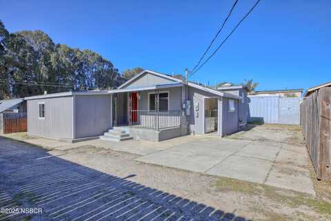 1417 S 4th Street, Oceano, CA 93445