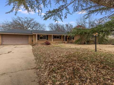 927 Mockingbird Lane, Norman, OK 73071