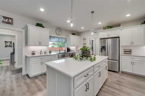 400 Sonoma Court, Sherman, TX 75092