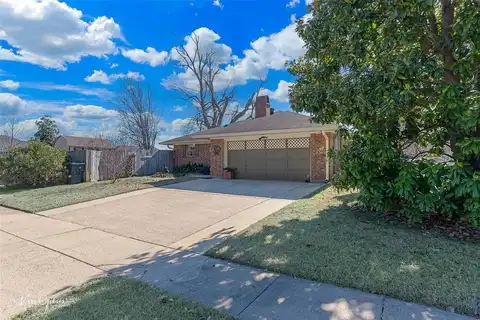 4901 Longstreet Place, Bossier City, LA 71112