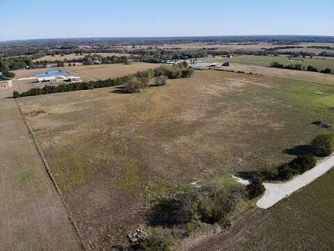 2748 Farm Road 2820, Sumner, TX 75486